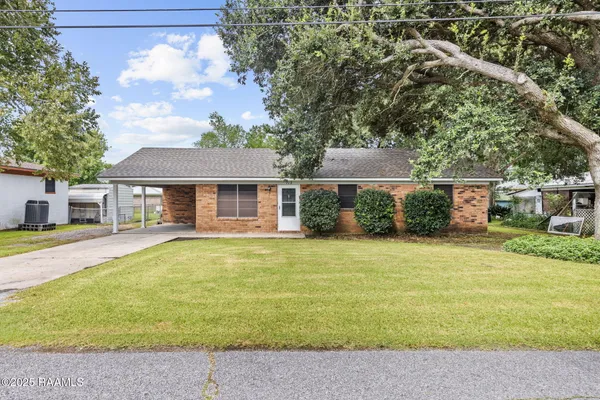 $150,000 | 713 North Severin Street, Erath, LA 70533