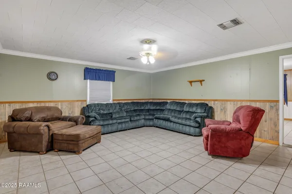 $150,000 | 713 North Severin Street, Erath, LA 70533