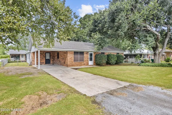 $150,000 | 713 North Severin Street, Erath, LA 70533