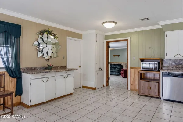 $150,000 | 713 North Severin Street, Erath, LA 70533