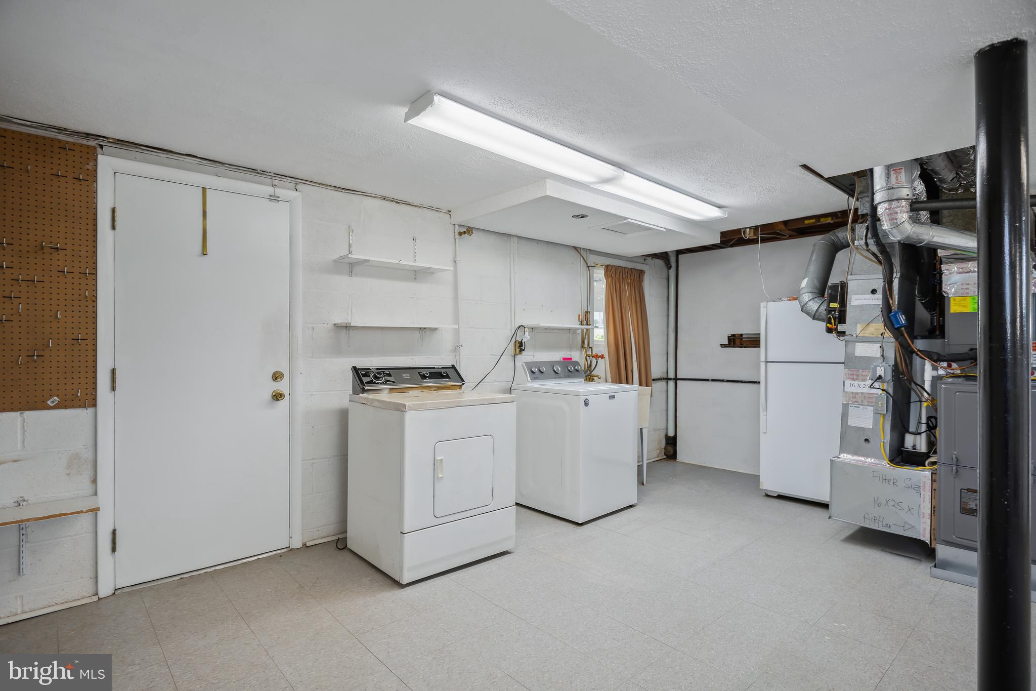 1203 Redcliffe Road Catonsville, MD 21228 - Photo 54 of 72