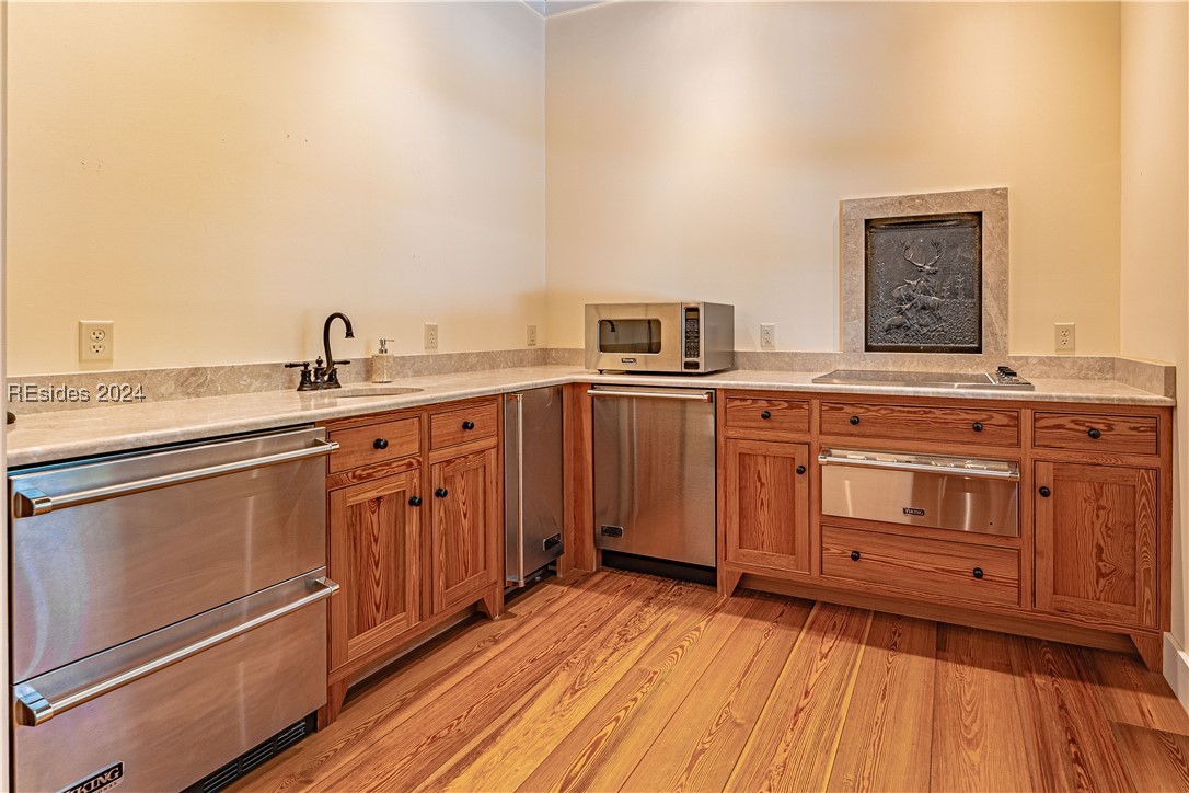 92 Dean Hall Road Seabrook, SC 29940 - Photo 30 of 99 Library warming and catering kitchen