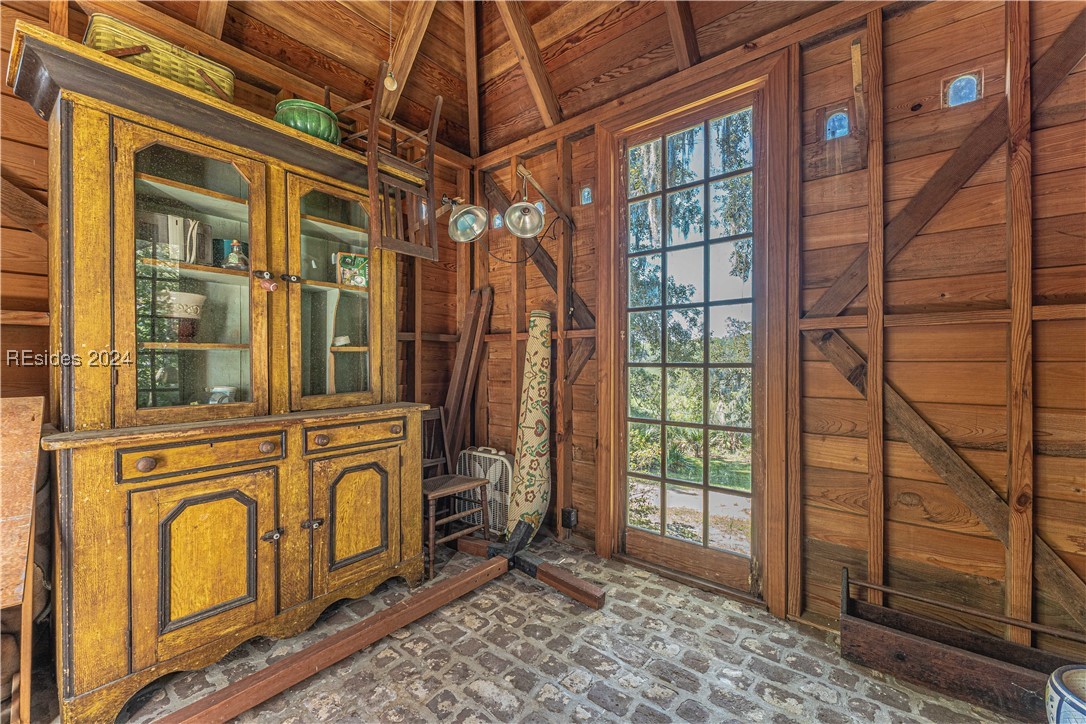 92 Dean Hall Road Seabrook, SC 29940 - Photo 56 of 99 South pigeonnier interior