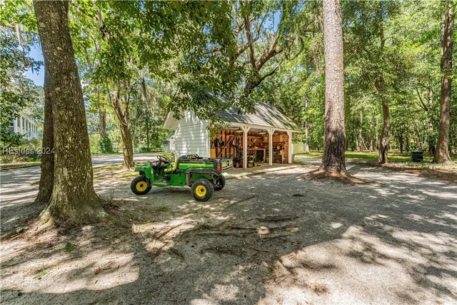 $9,800,000 | 92 Dean Hall Road, Seabrook, SC 29940