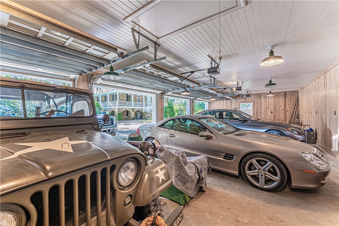 92 Dean Hall Road Seabrook, SC 29940 - Photo 97 of 99 Garage detail