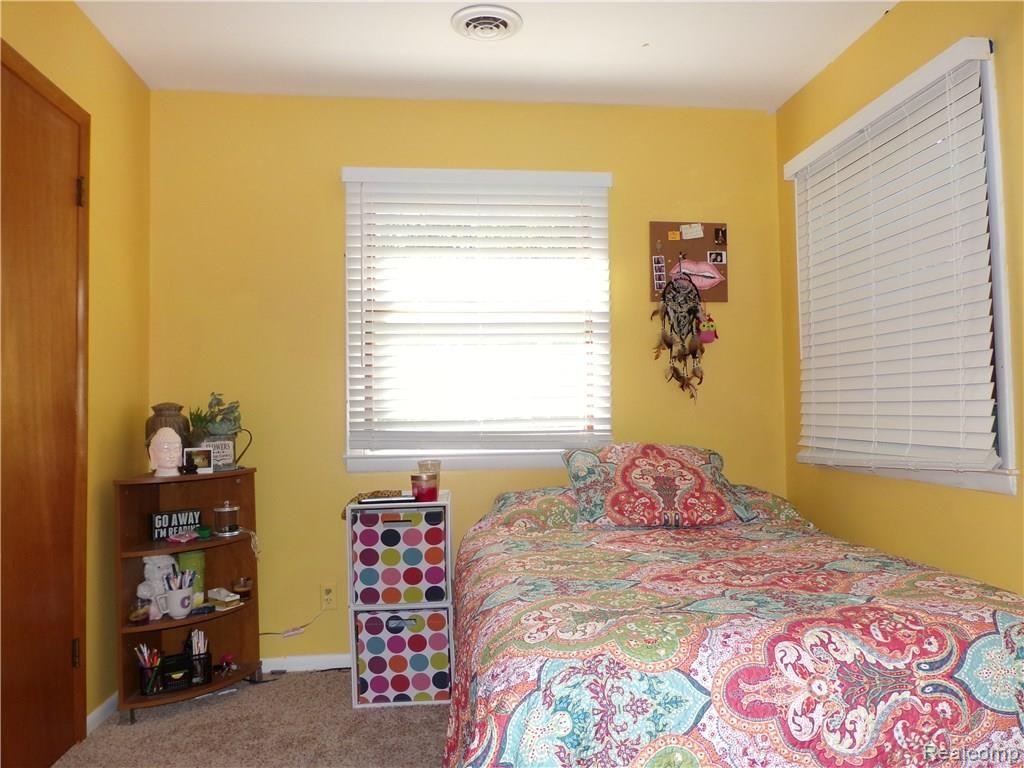 1008 Long Street Fenton, MI 48430 - Photo 14 of 30