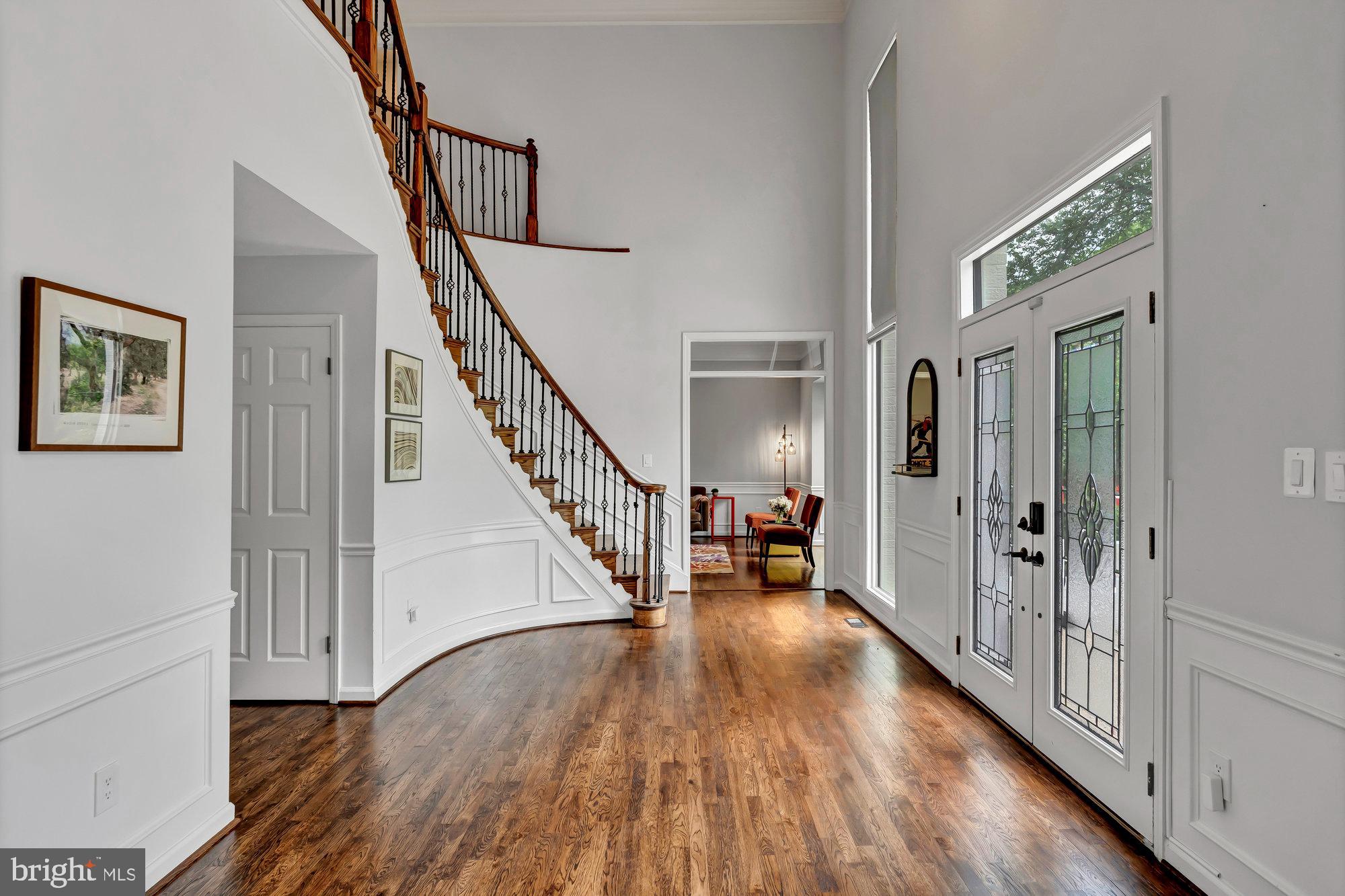 2108 Post Road Vienna, VA 22181 - Photo 6 of 92 Gallery Image 6