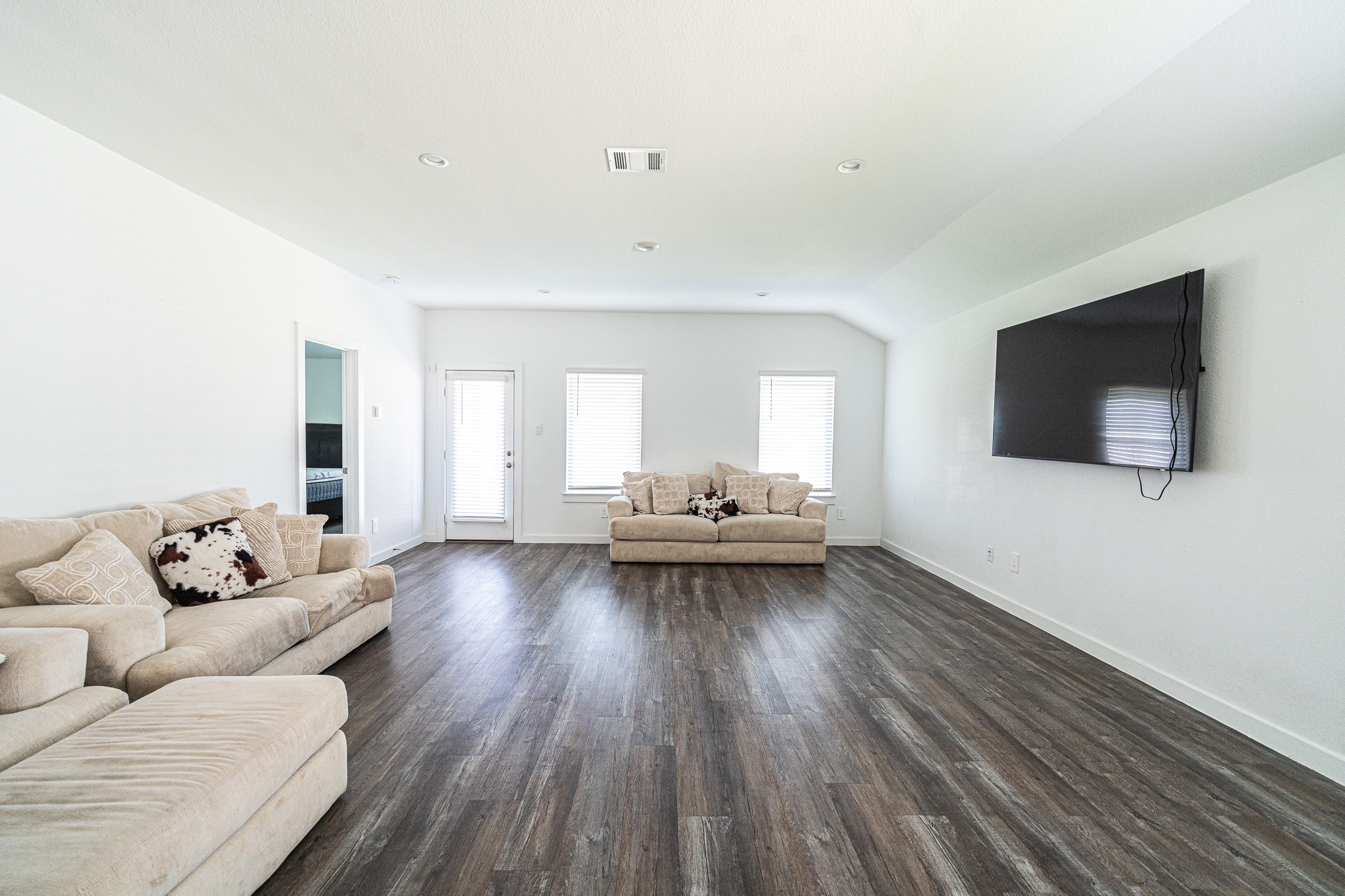 8730 Anacua Drive Rosharon, TX 77583 - Photo 7 of 22