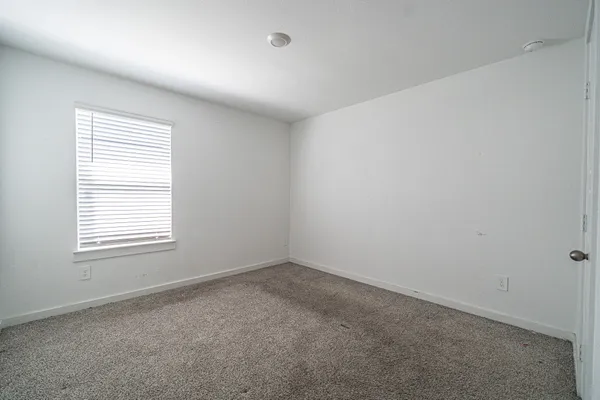 $2,295 | 8730 Anacua Drive, Rosharon, TX 77583