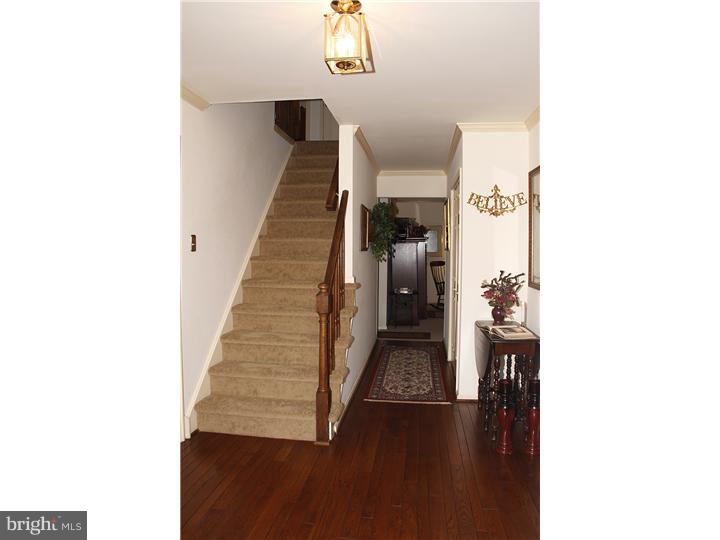 540 Denbign Road Langhorne, PA 19047 - Photo 5 of 20 Hallway