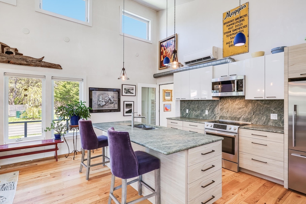 91 Shore Road Truro, MA 02666 - Photo 19 of 41