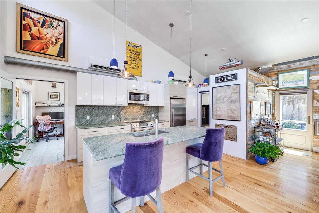 91 Shore Road Truro, MA 02666 - Photo 20 of 41