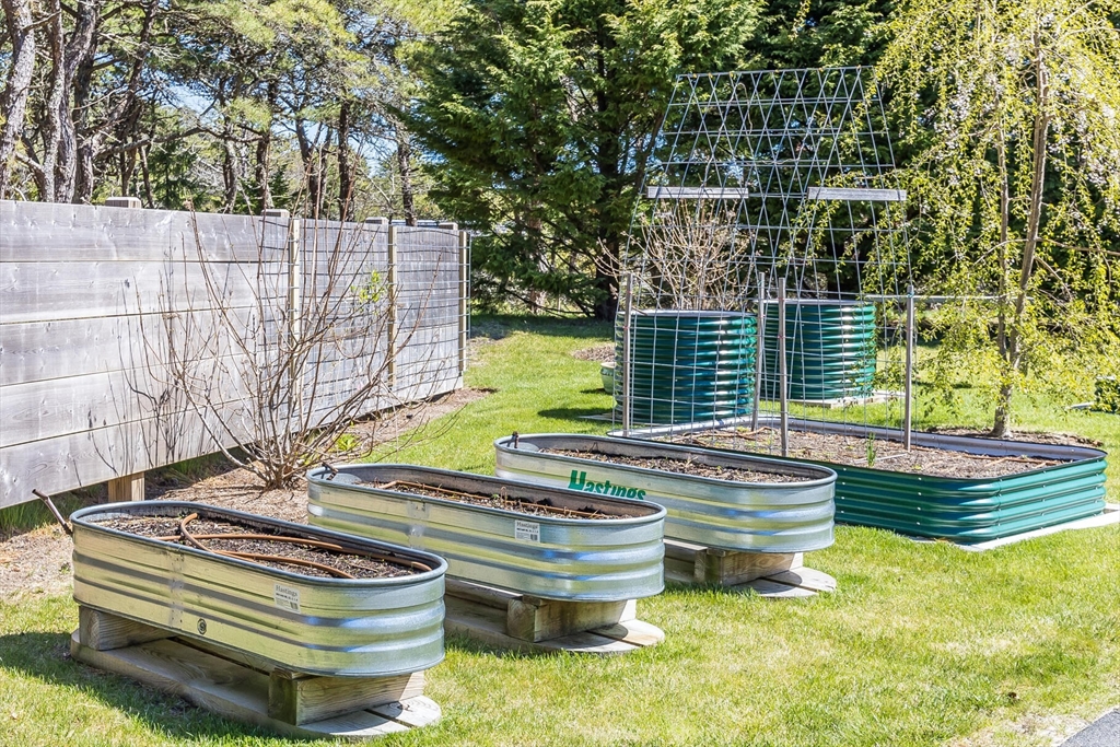 91 Shore Road Truro, MA 02666 - Photo 9 of 41