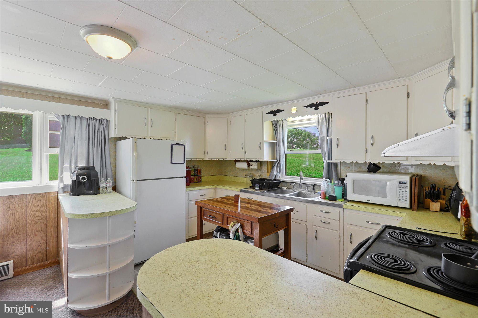 10 Greason Road Carlisle, PA 17015 - Photo 13 of 29 Gallery Image 13