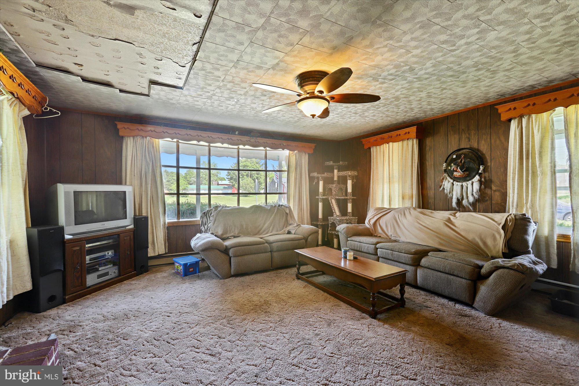 10 Greason Road Carlisle, PA 17015 - Photo 6 of 29 Gallery Image 6