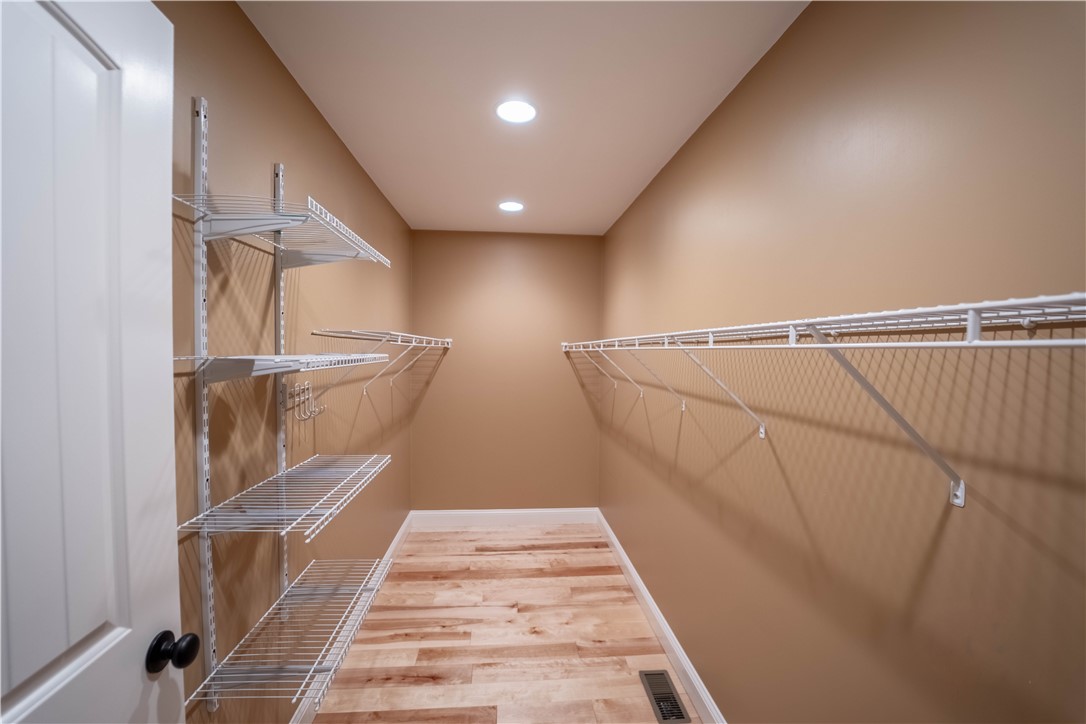 44 Decubellis Court Glocester, RI 02814 - Photo 14 of 28