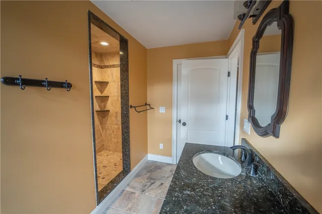 $799,000 | 44 Decubellis Court, Glocester, RI 02814