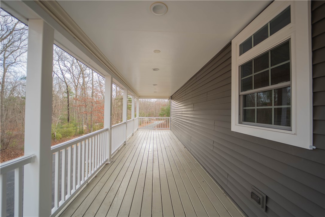 44 Decubellis Court Glocester, RI 02814 - Photo 22 of 28