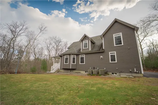 $799,000 | 44 Decubellis Court, Glocester, RI 02814