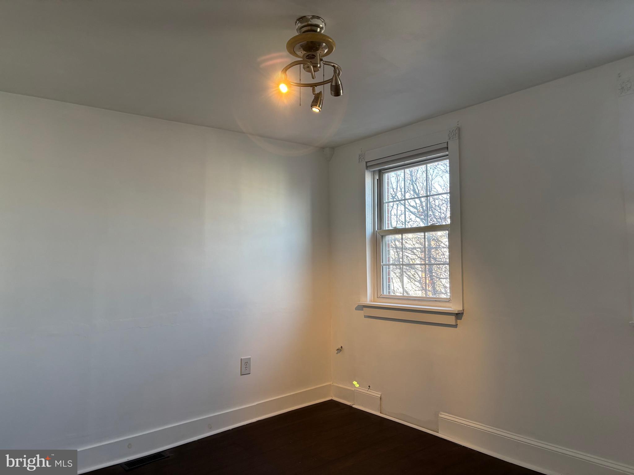 108 West Ritner Street Philadelphia, PA 19148 - Photo 8 of 14 Gallery Image 8