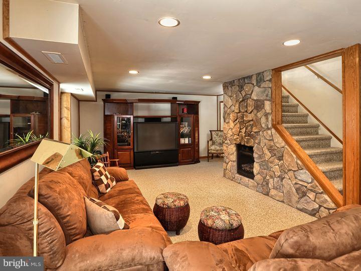 25 Sawmill Road Medford, NJ 08055 - Photo 22 of 25