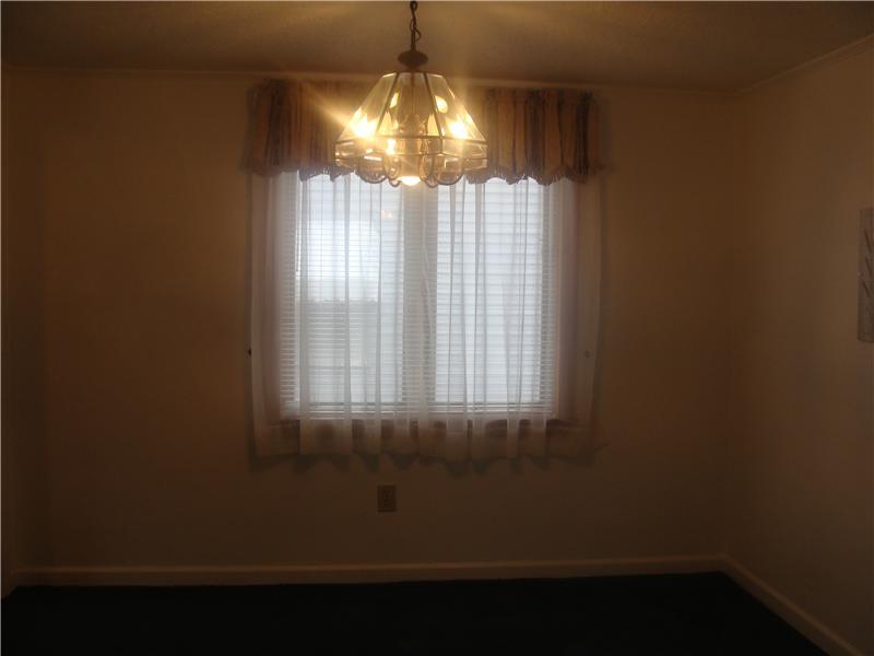 2215 Swallow Hill Road Pittsburgh, PA 15220 - Photo 11 of 18 Dining Room.