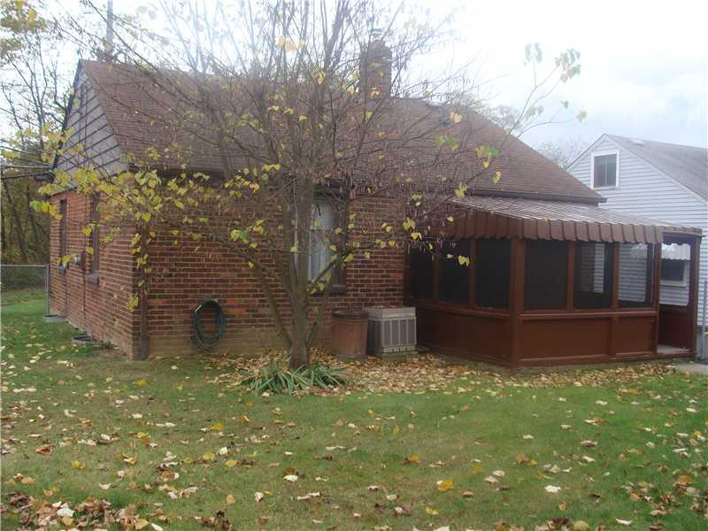 2215 Swallow Hill Road Pittsburgh, PA 15220 - Photo 7 of 18 Exterior Back.
