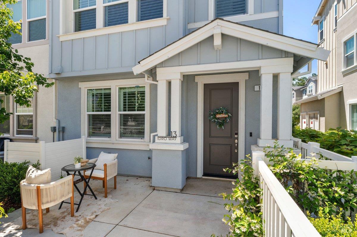 13 Idro Way Novato, CA 94945 - Photo 3 of 78