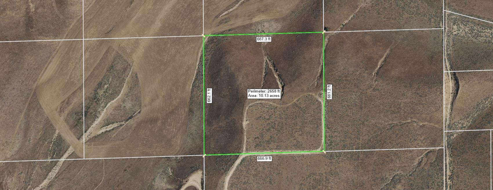 137th Street West Lancaster, CA 93536 - Photo 4 of 34 a bathroom with a shower