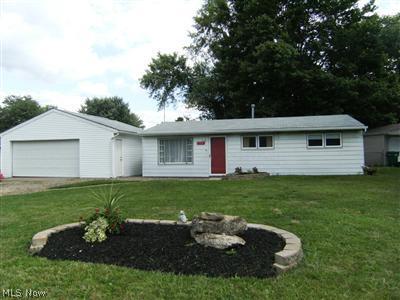 2910 Polly Road Ravenna, OH 44266 - Photo 1 of 1 Front house.