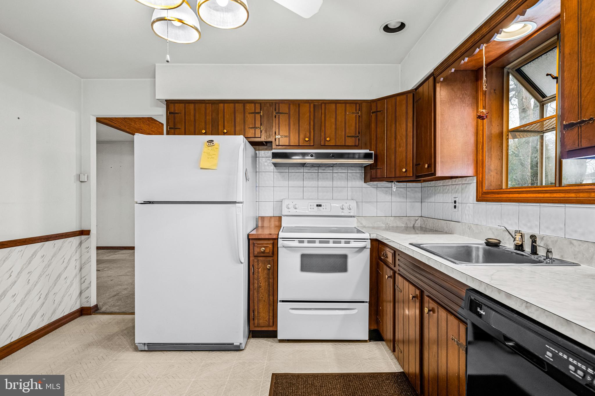 346 Lower Landing Road Blackwood, NJ 08012 - Photo 14 of 31 Gallery Image 14