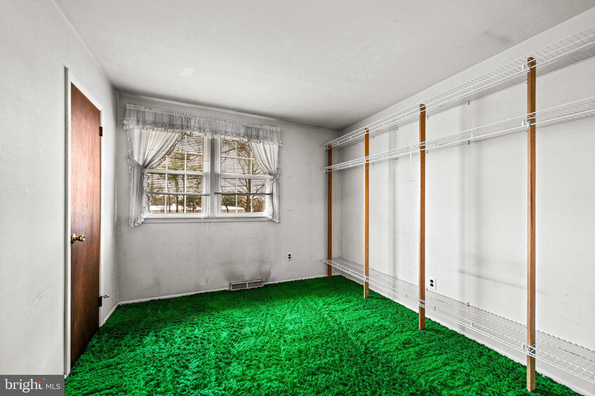 346 Lower Landing Road Blackwood, NJ 08012 - Photo 20 of 31 Gallery Image 20