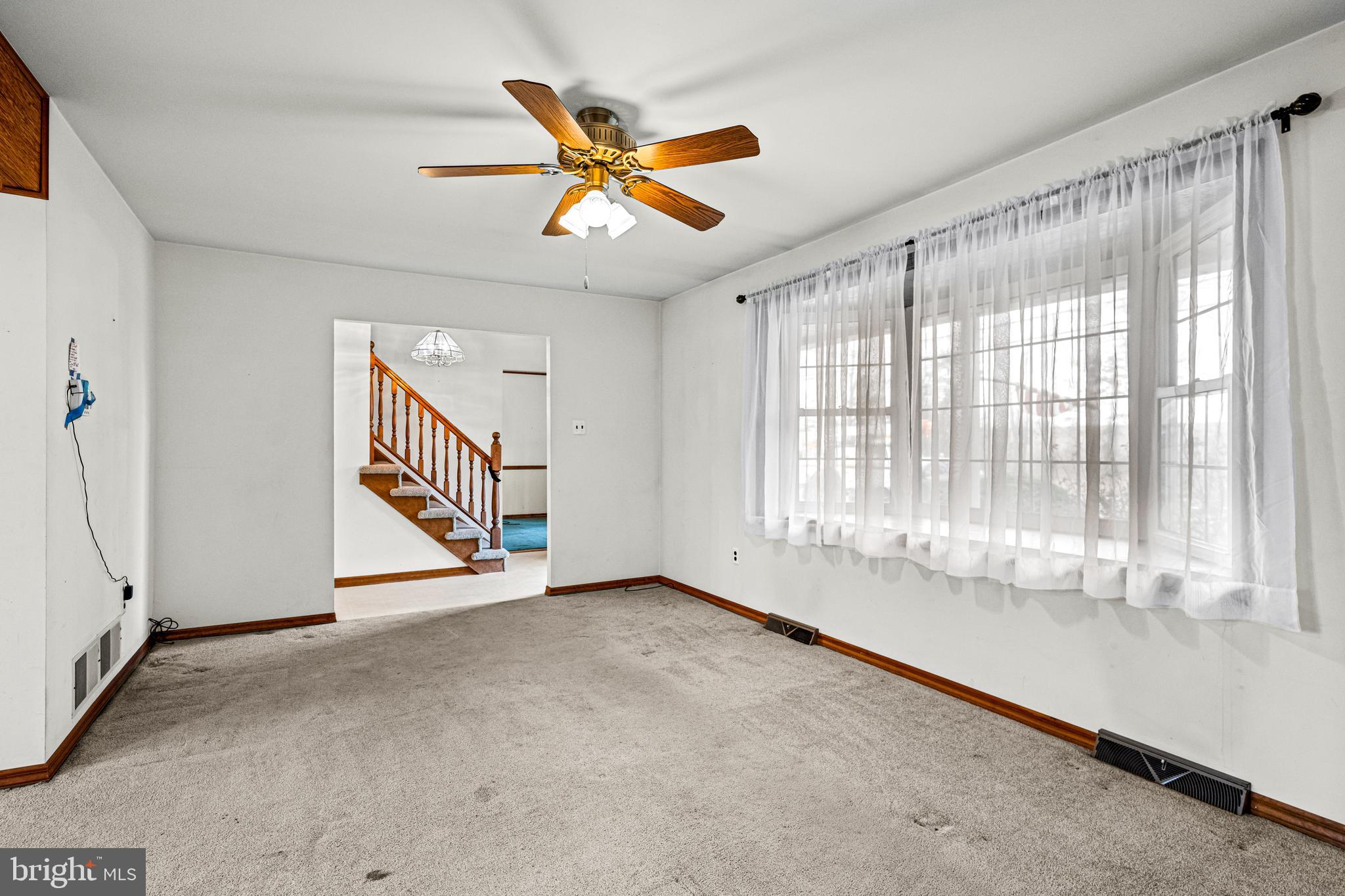 346 Lower Landing Road Blackwood, NJ 08012 - Photo 7 of 31 Gallery Image 7