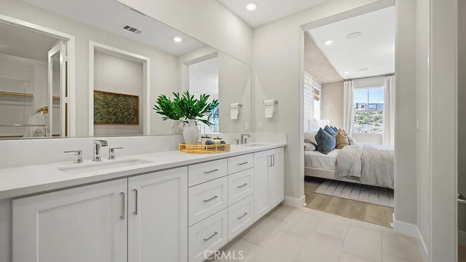 26661 Solstice Lane Newhall, CA 91381 - Photo 10 of 32 Photos shown are of model only- not actual homesite.