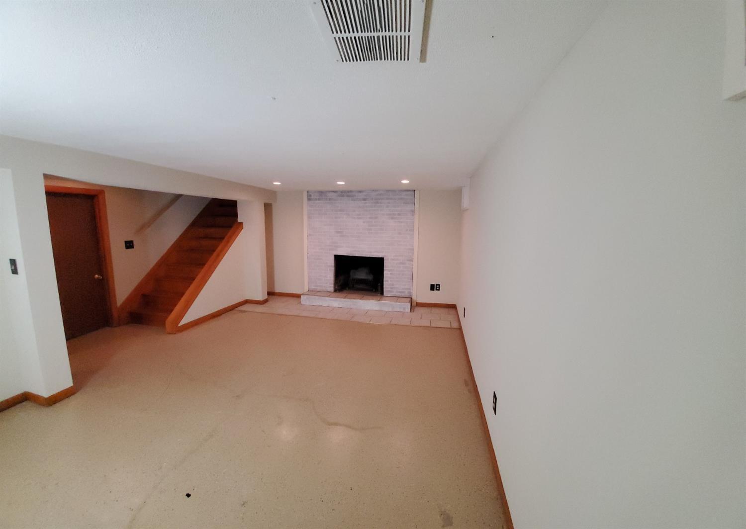 467 Warwick Road Hamilton, OH 45013 - Photo 23 of 32
