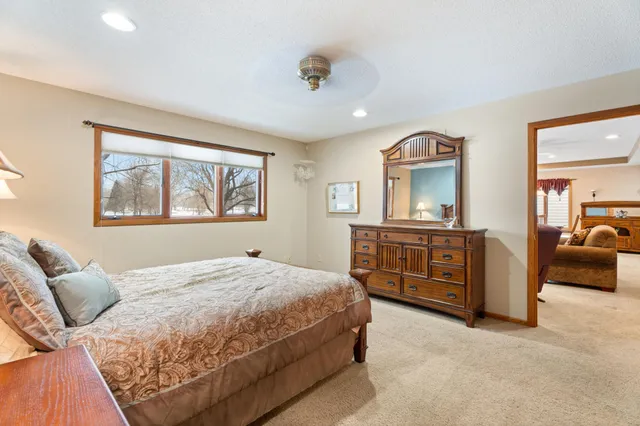 $439,000 | 1260 College Way, Worthington, MN 56187