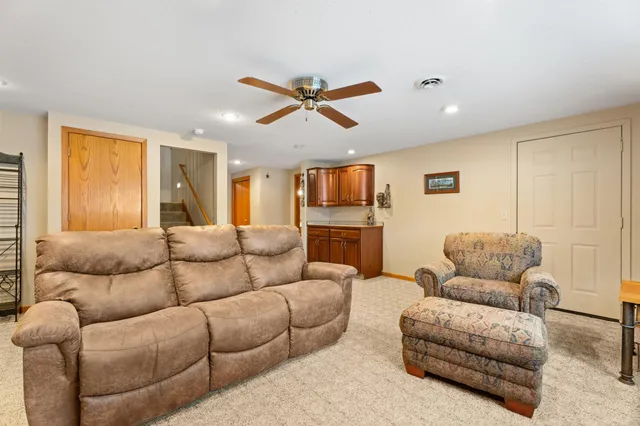 $439,000 | 1260 College Way, Worthington, MN 56187