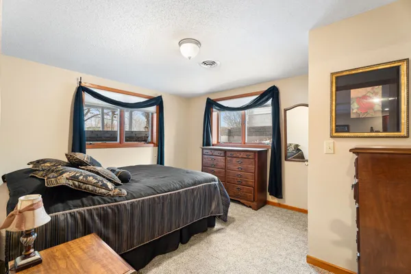 $439,000 | 1260 College Way, Worthington, MN 56187