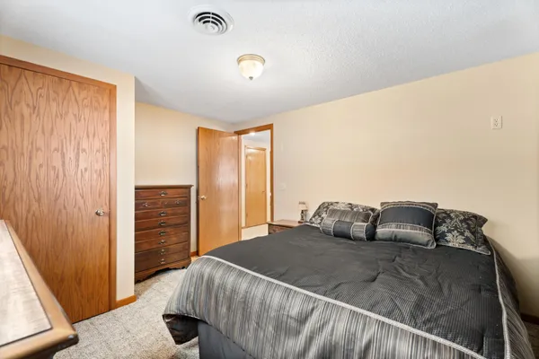 $439,000 | 1260 College Way, Worthington, MN 56187