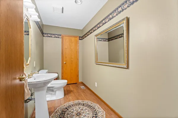 $439,000 | 1260 College Way, Worthington, MN 56187