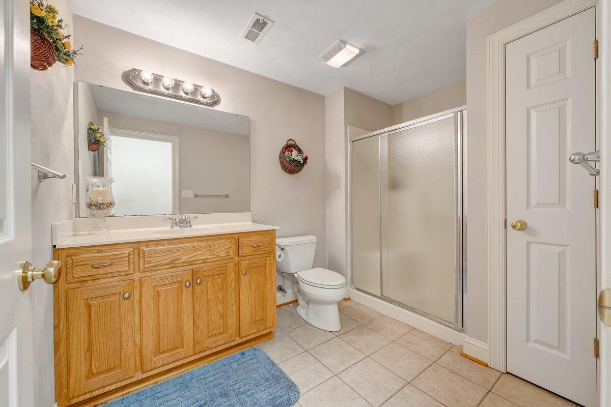 2655 Rutrough Road Southeast Roanoke, VA 24014 - Photo 36 of 71 36