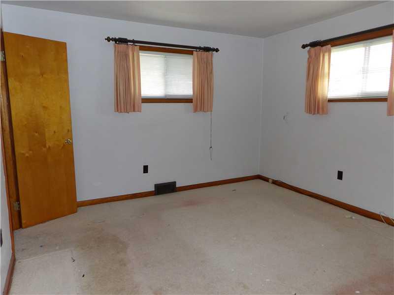 253 Winfield Road Sarver, PA 16055 - Photo 6 of 10 Bedroom.