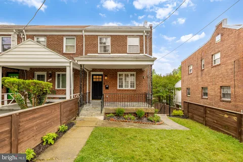 $465,000 | 3131 Lyndale Place Southeast, Washington, DC 20019