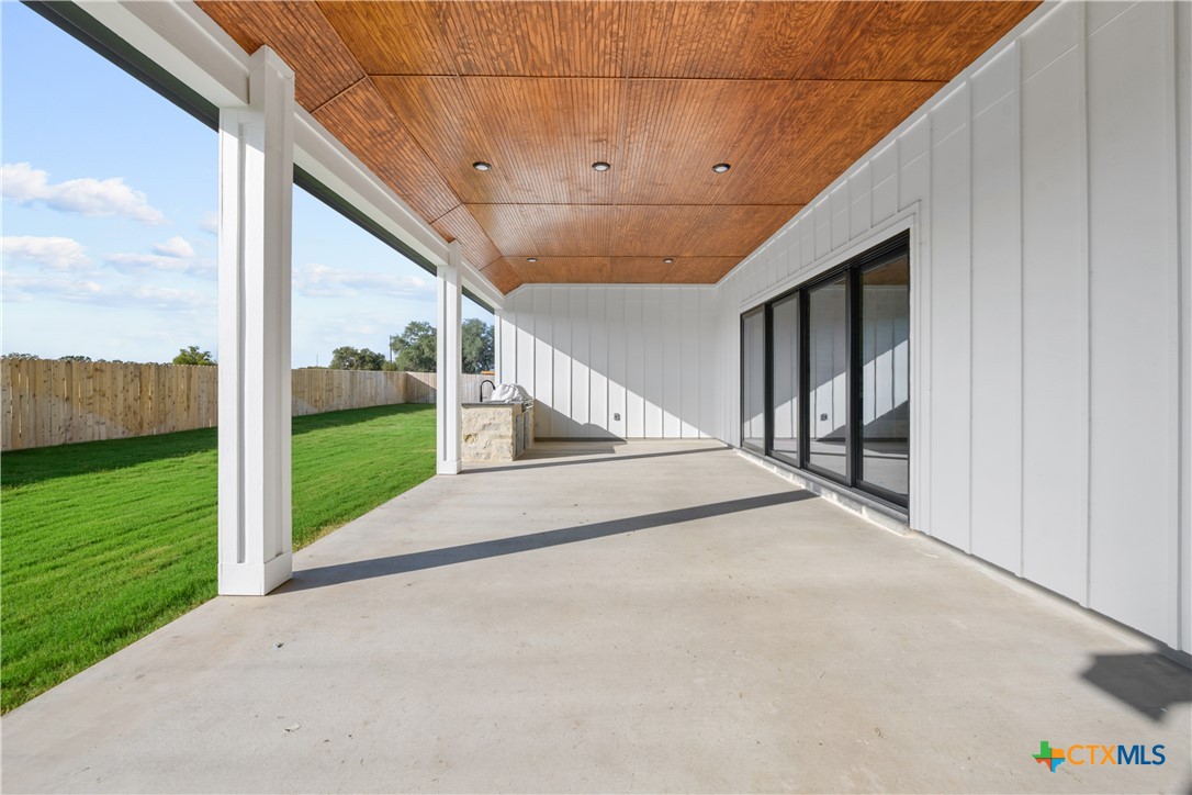6807 Lacey Oak Road Salado, TX 76571 - Photo 38 of 41 a view of a porch