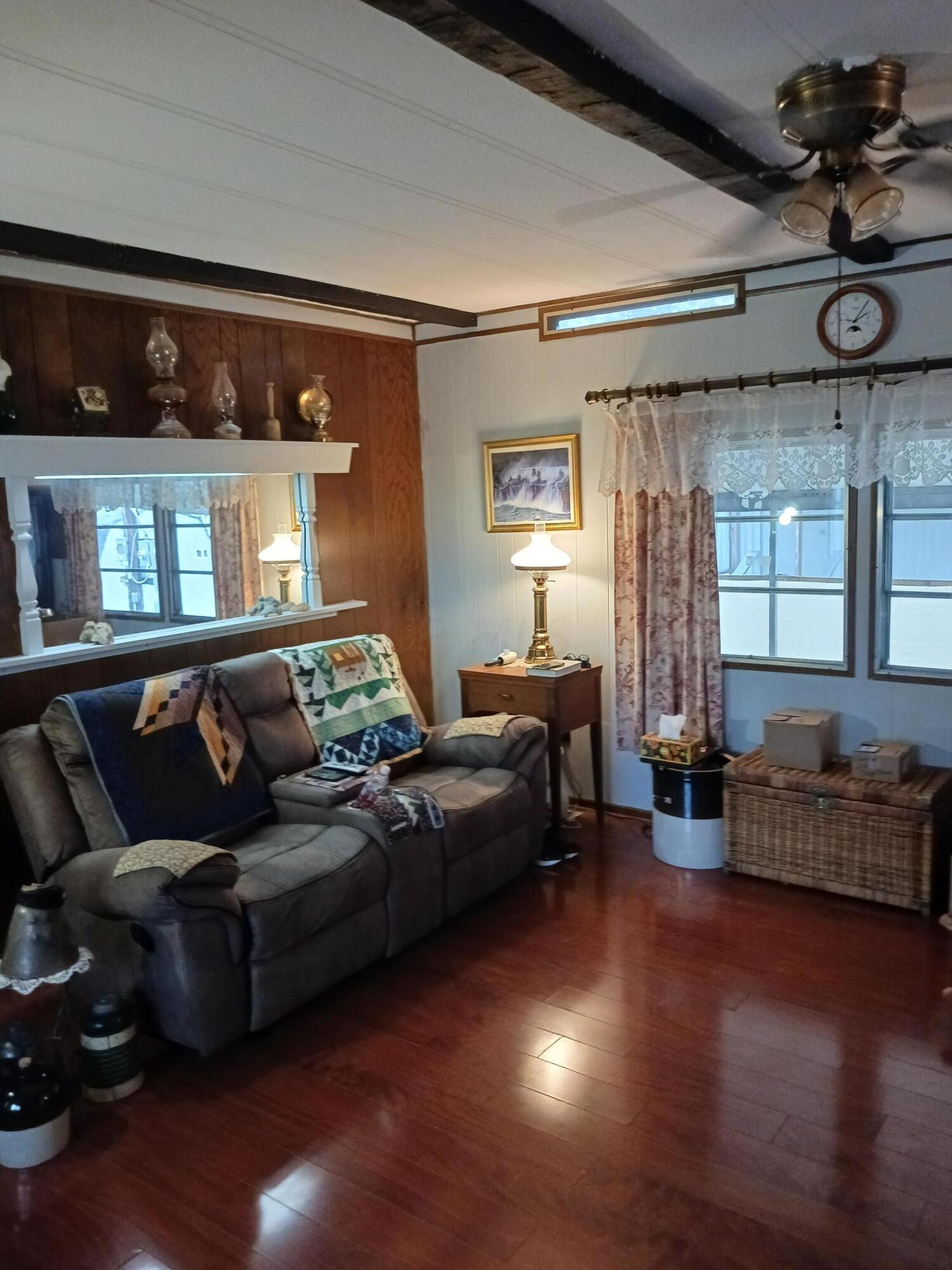 8927 Columbus Road Mount Vernon, OH 43050 - Photo 4 of 18 4