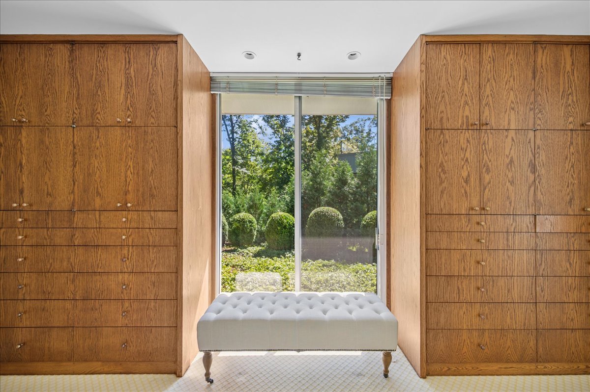 1045 Hillcrest Road Glencoe, IL 60022 - Photo 19 of 32