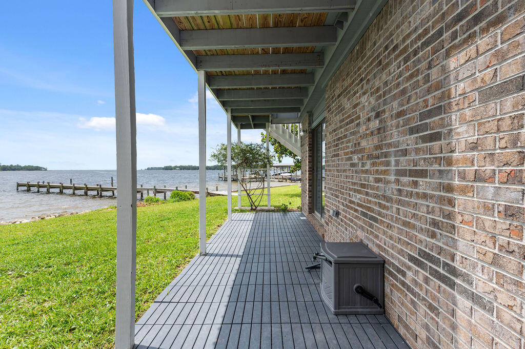 6 Bayshore Point Valparaiso, FL 32580 - Photo 54 of 70 6Bayshore-64