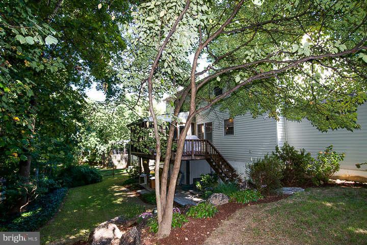 5906 Freds Oak Road Burke, VA 22015 - Photo 30 of 30 Exterior (Rear)