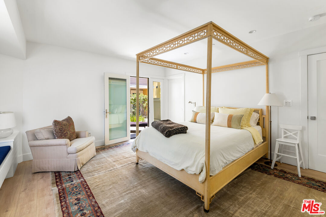 2817 3rd Street, Unit 1 Santa Monica, CA 90405 - Photo 19 of 27