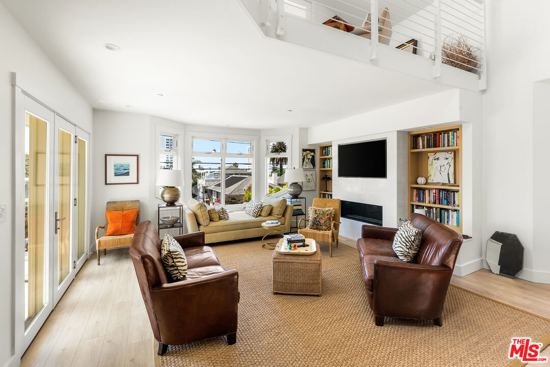 2817 3rd Street, Unit 1 Santa Monica, CA 90405 - Photo 6 of 27